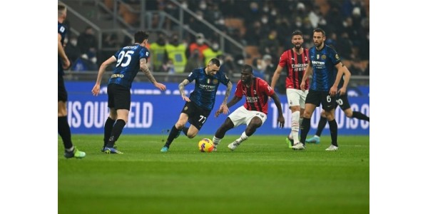 AC Milan wil een getalenteerde centrale verdediger aantrekken om de status-quo te veranderen