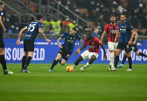 AC Milan wil een getalenteerde centrale verdediger aantrekken om de status-quo te veranderen